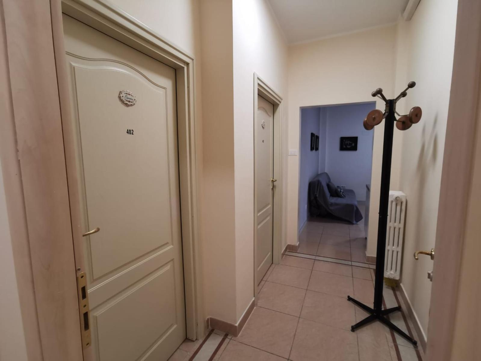 La Dimora Degli Artisti Bed & Breakfast Пескара Стая снимка
